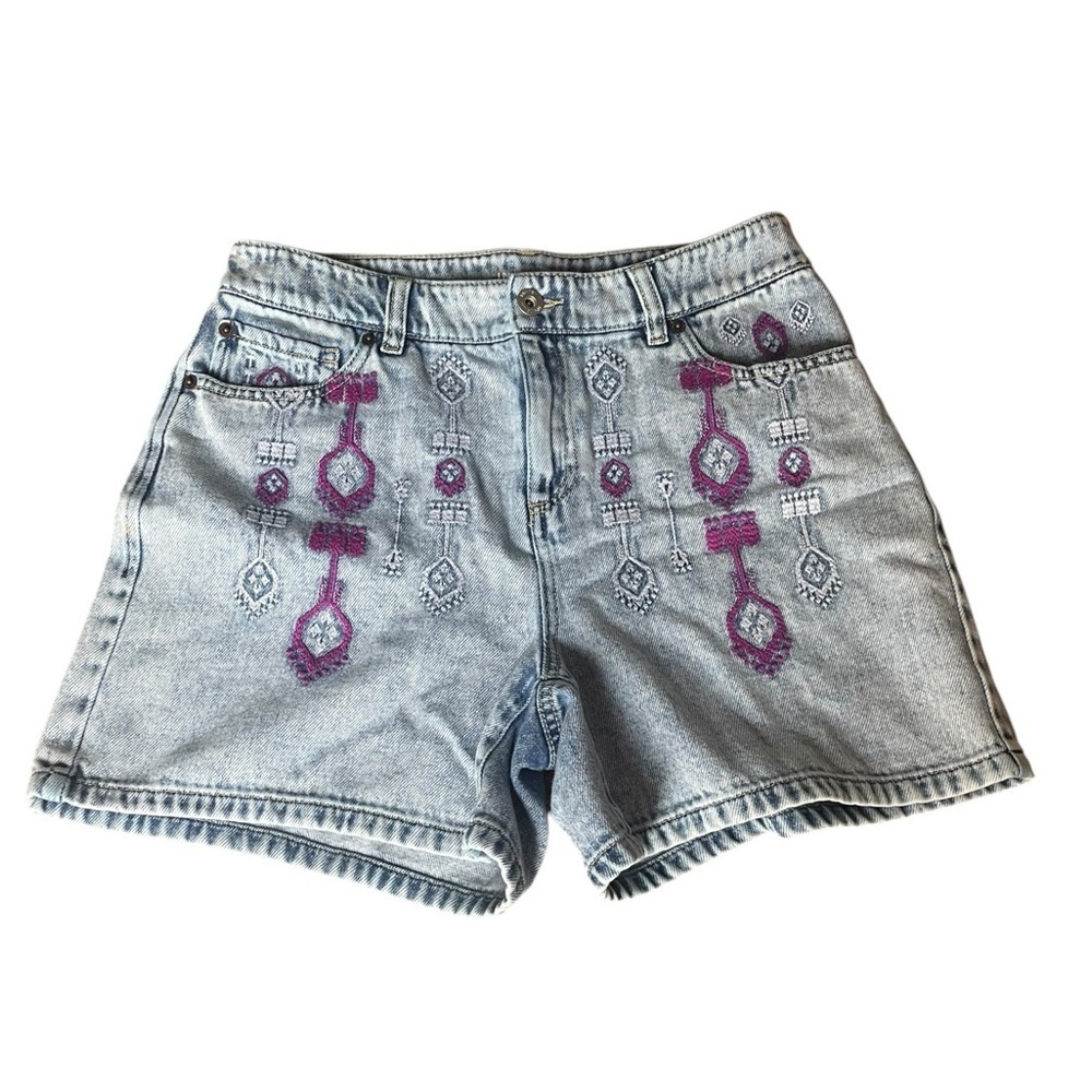 INC International Concepts Embroidered High Rise denim shorts with Sz 8/29​​​​